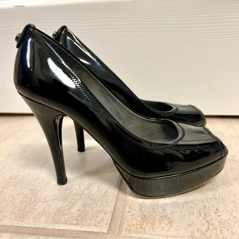 Stuart Weitzman Patent Leather Peep Toe Heels Women's Black Size 7M platform